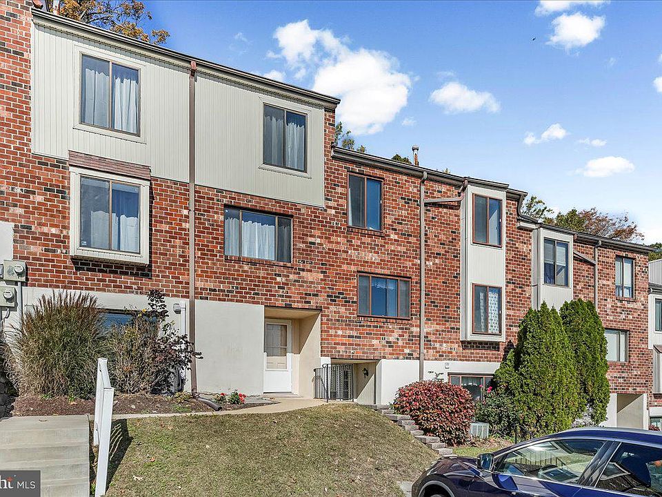 1st image of 7504 Hilltop Dr #202