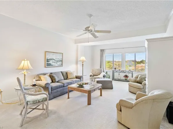 900 Arbor Lake DR #9-405, NAPLES, FL 34110