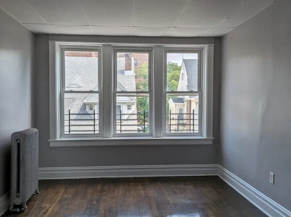 317-319 William St, East Orange, NJ 07017