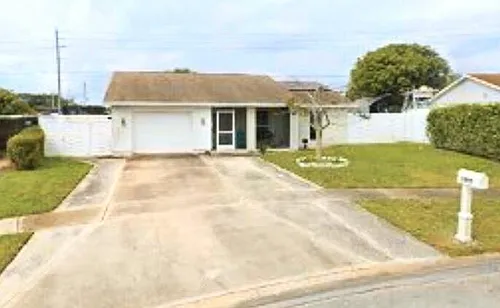 1077 Fernlea Dr #B Photo 1 1077 Fernlea Dr #B Photo 1