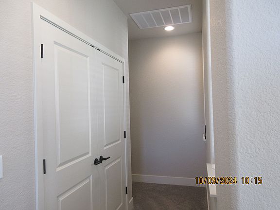 4th image of 318 Cattail Cir