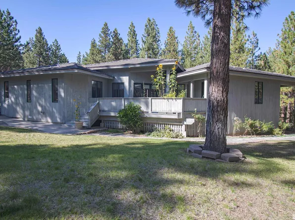 455 Yellow Pine Rd, Reno, NV 89511