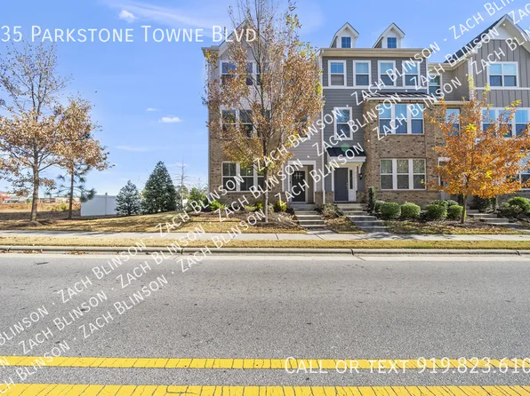 935 Parkstone Towne Blvd, Knightdale, NC 27545