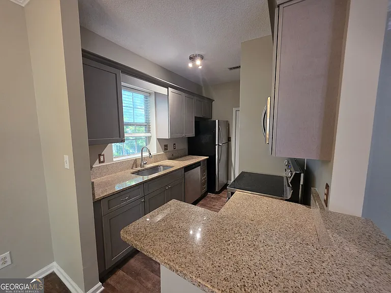 602 N Fairfield Dr — Photo 8