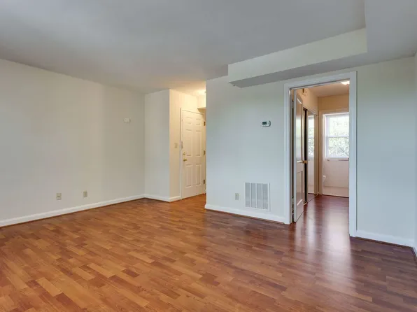 Mason Arms Apartments