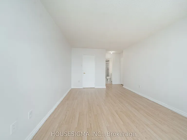 330 Alton Towers Cir #1605 — Photo 16