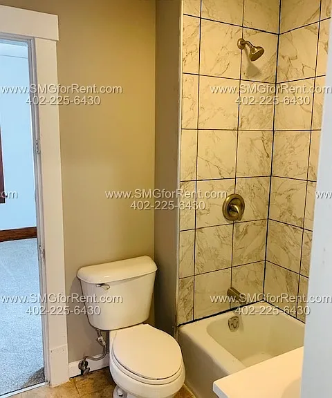 4525 Seward St — Photo 3
