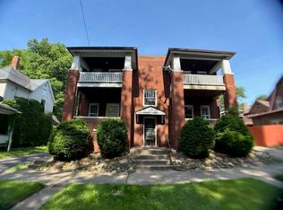 1317 N Ellis St APT 2, Peoria, IL 61606