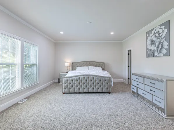 400 Millstone Rd, Florence, SC 29505