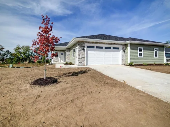 1520 Palm Grass Way, Stoughton, WI 53589