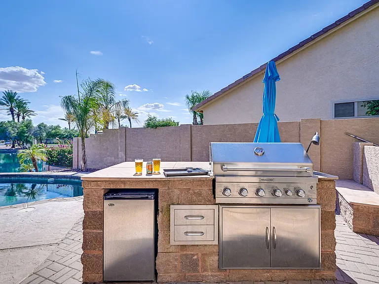 1681 W Crescent Way — Photo 26