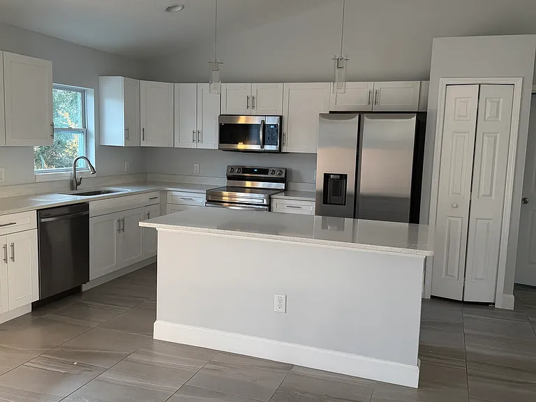2369 SW 156th Loop — Photo 7