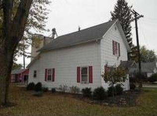 110 W Jackson St, Middle Point, OH 45863