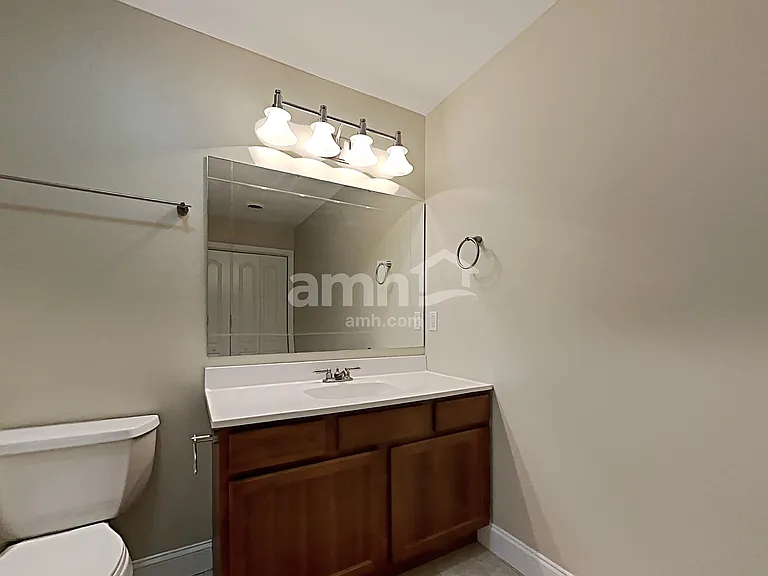 8123 Chestnut Hill Ln — Photo 11