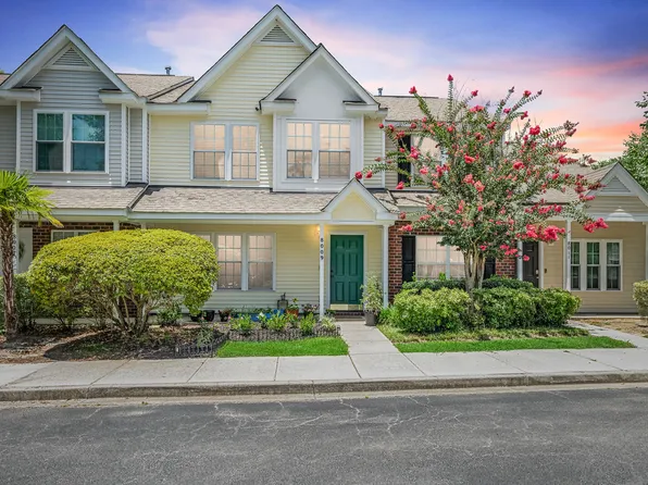 8009 Shadow Oak Dr, Charleston, SC 29406