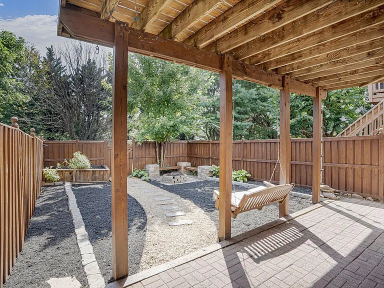 134 Misty Pond Ter — Photo 33