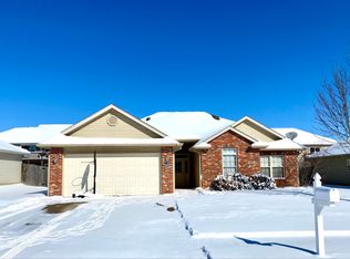 5805 Mahon Dr, Columbia, MO 65201