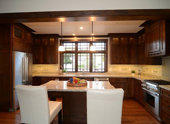 4th image of 595 Margaret St