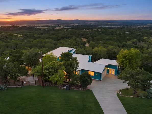 204 Mount Pisgah Dr, Comfort, TX 78013