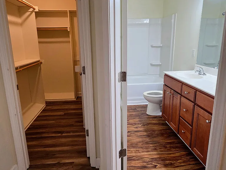 113 Beechleaf Ct — Photo 13