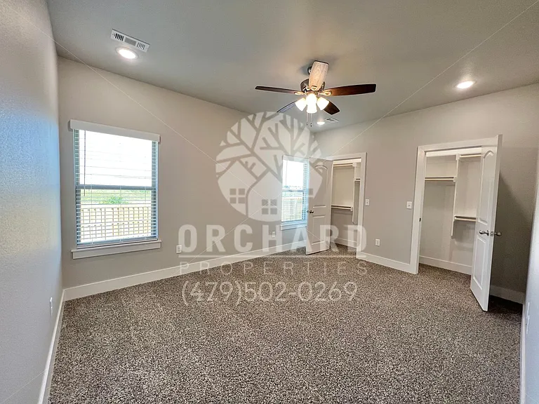 580 Bradford Dr — Photo 11
