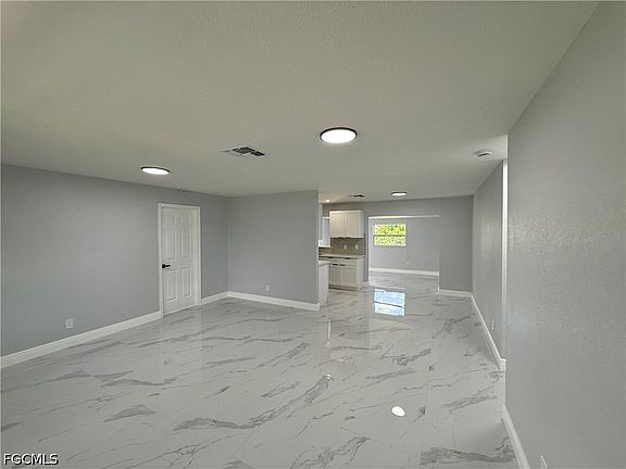 4th image of 2008 Lotus Rd