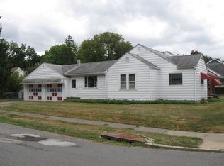 1305 Dayton St, Akron, OH 44310