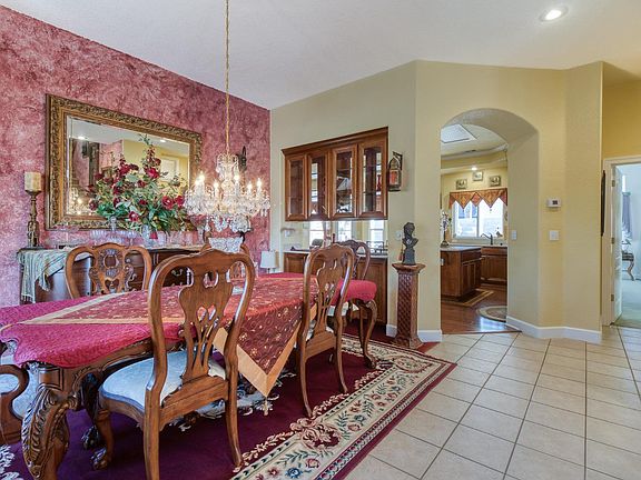 5th image of 1712 Newhampton Way