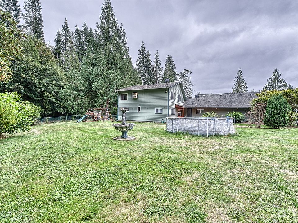 1st image of 3931 NE Old Belfair Highway