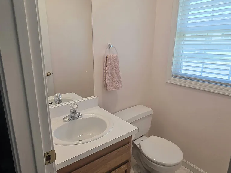 88 Tory Cir — Photo 18