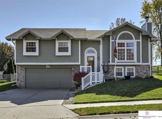 13025 Arlington St, Omaha, NE 68164