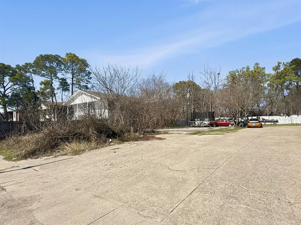 8231 Ned Ave, Lane, LA 70820