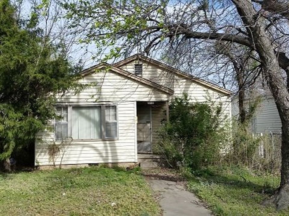 1st image of 221 N Flood Ave