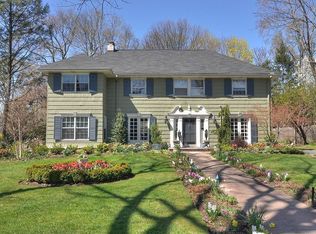 416 Ridgewood Ave, Glen Ridge, NJ 07028