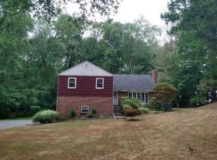 16 Woodmill Rd, Chappaqua, NY 10514