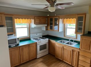 105 W 4th Ave, Cohasset, MN 55721