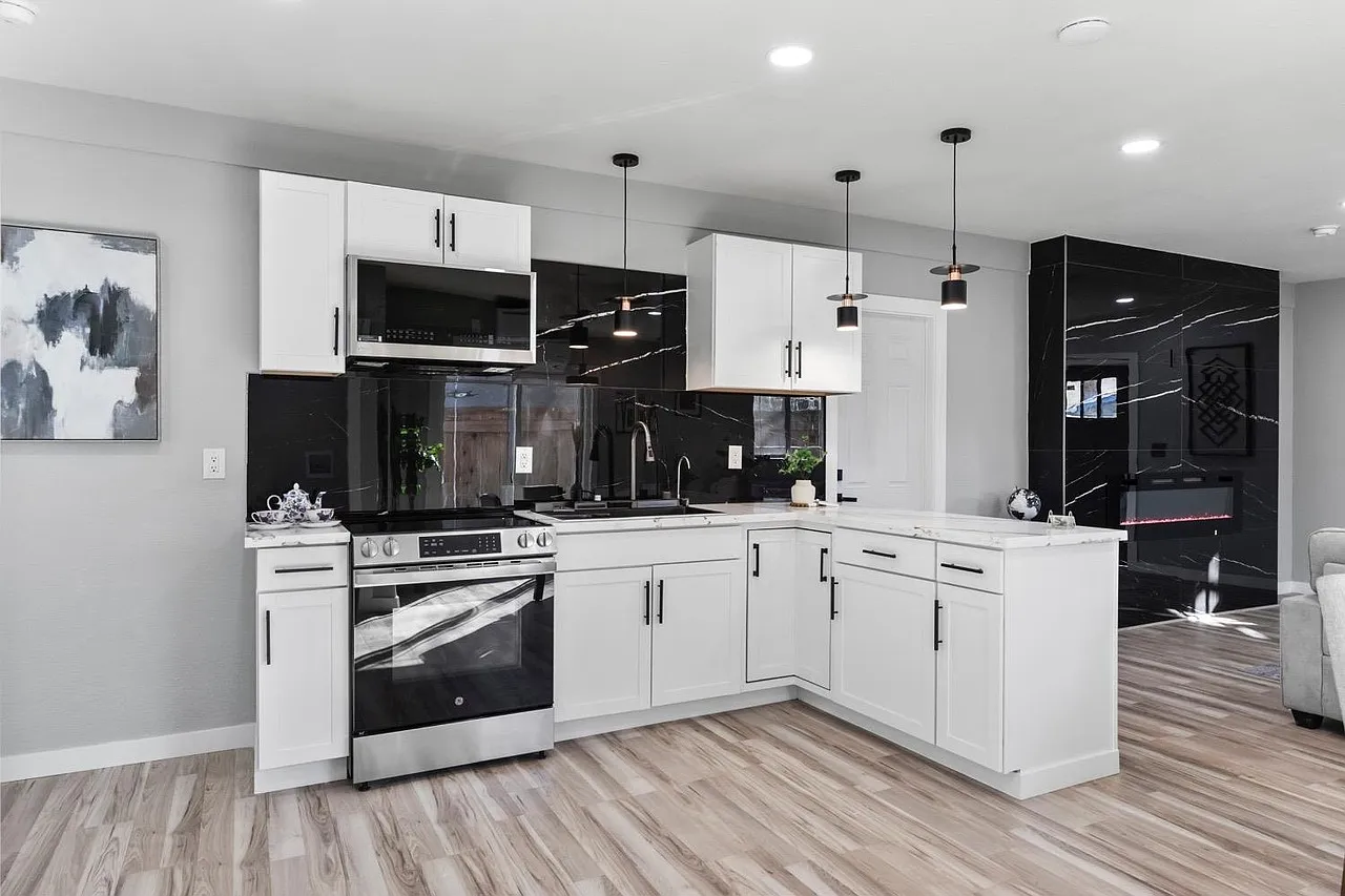 1 bed, 800 sqft, $2,250 — Photo 1