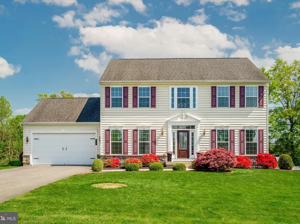 116 Wrenfield Ln, Gilbertsville, PA 19525