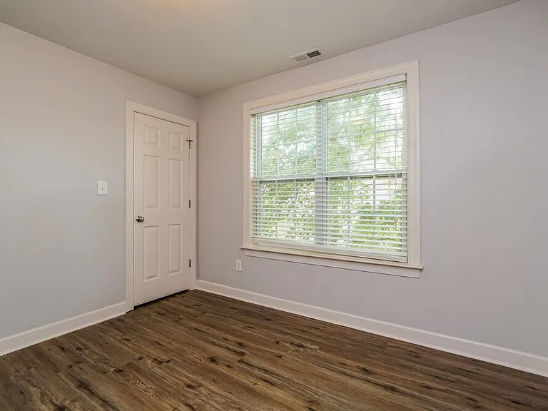 169 N Farm Dr — Photo 14