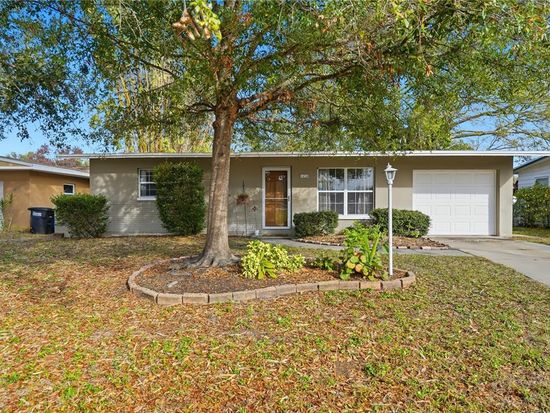 1434 Barry St, Clearwater, FL 33756
