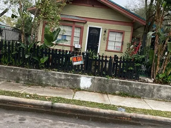 3103 N 17th St, Tampa, FL 33605