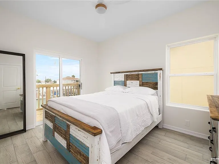 1009 Bass Ave #1 — Photo 11