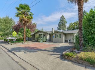 1117 SW Greenwood Ave, Grants Pass, OR 97526