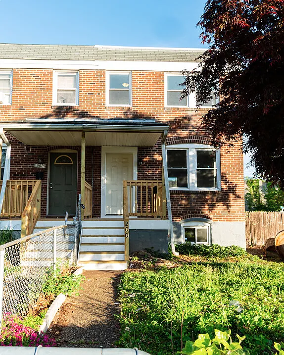 200 Old Riverside Rd #1