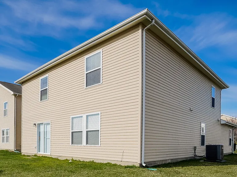 4880 Grimm Dr — Photo 17