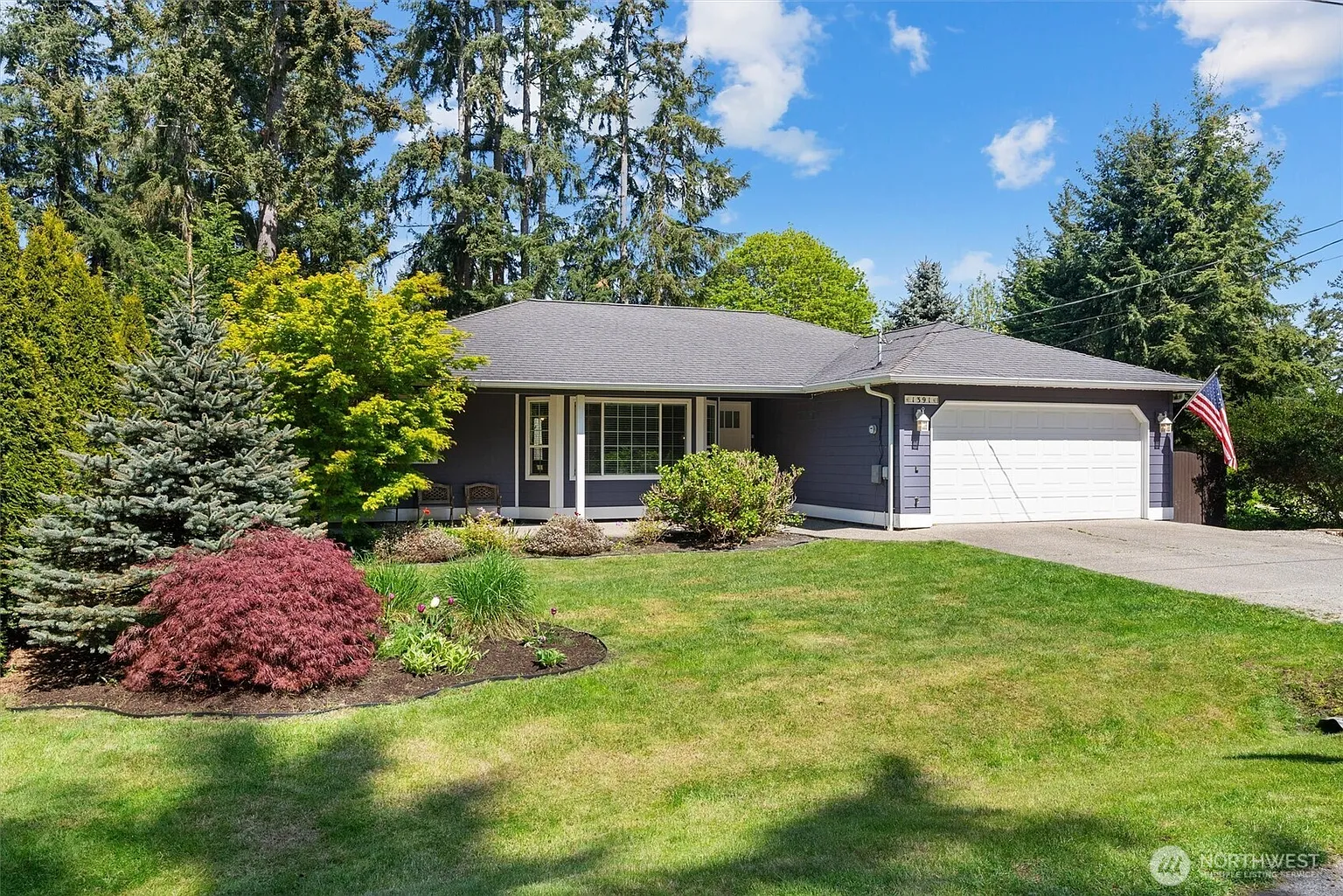 1391 Graham Drive photo 1