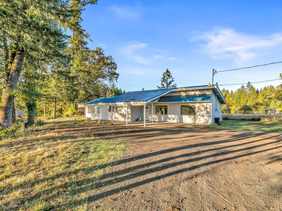 570 Garner Rd, Cave Junction, OR, 97523