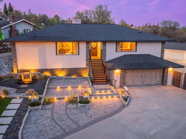 3895 Oro St, Redding, CA 96001