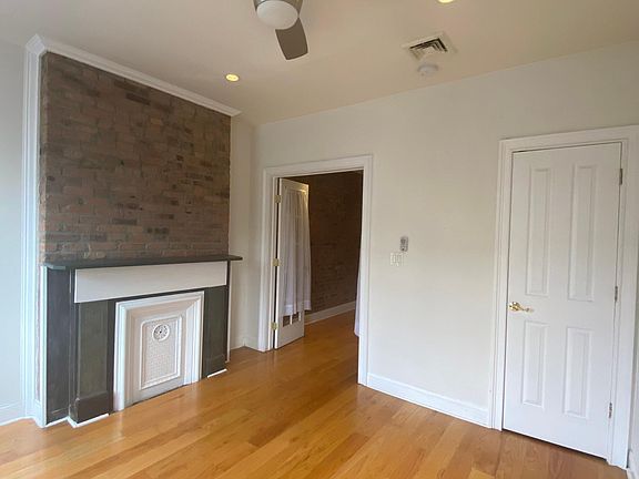 3rd image of 357 7th St #3C