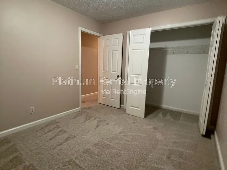 268 Jennifer Ct — Photo 13